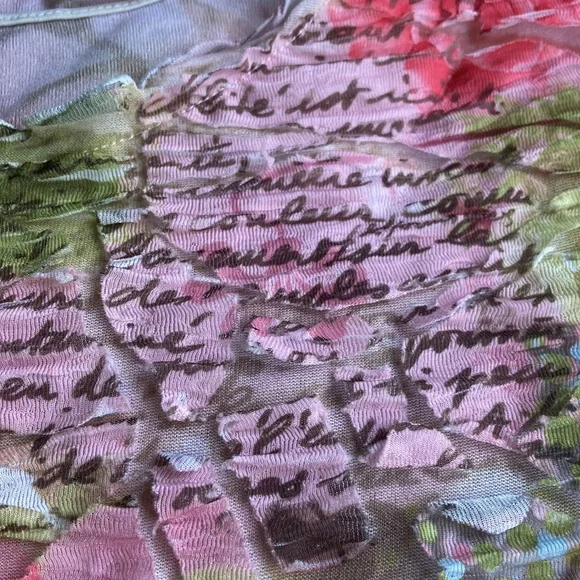 d. Terrell, ltd.  Pretty top w/cut work roses design, wh w/pink, br. & gr.  $29 - Picture 5 of 5